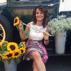 Meet your Posher, Sima